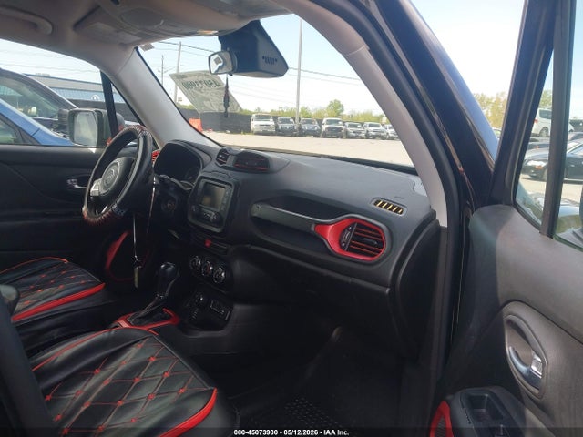 Продажа на аукционе авто 2015 Jeep Renegade Trailhawk, vin: ZACCJBCT0FPB65817, номер лота: 45073900