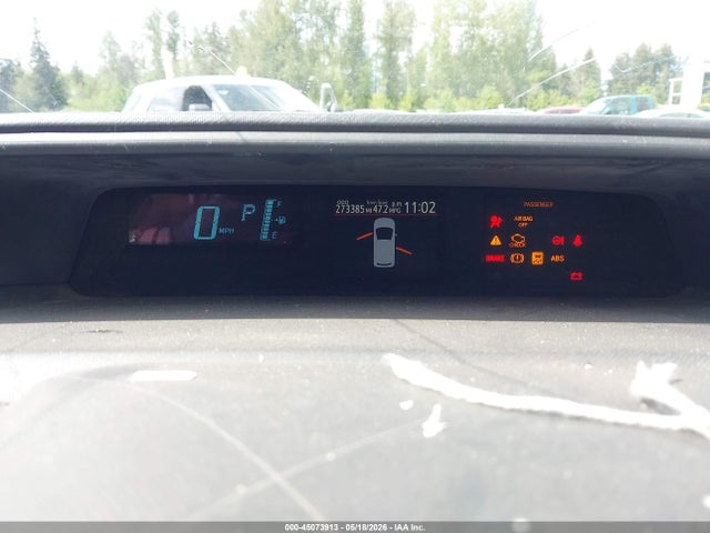 JTDKDTB3XE1567730 Toyota Prius C Three