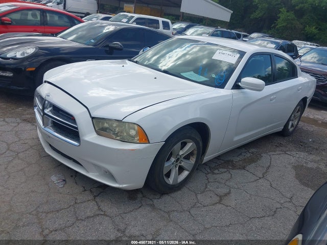 45073921 :رقم المزاد ، 2C3CDXBG1DH566727 vin ، 2013 Dodge Charger Se مزاد بيع