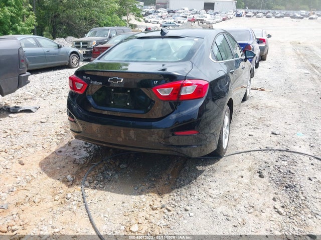 45073923 :رقم المزاد ، 1G1BE5SM9J7239880 vin ، 2018 Chevrolet Cruze Lt Auto مزاد بيع