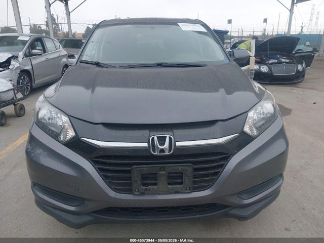 3CZRU5H33GM748265 Honda HR-V LX