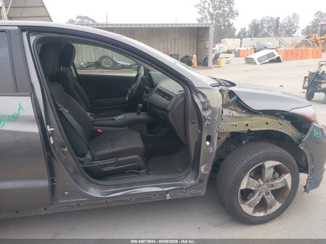 3CZRU5H33GM748265 Honda HR-V LX