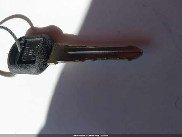 1998 Oldsmobile Aurora მანქანა იყიდება აუქციონზე, vin: 1G3GR62C0W4109381, აუქციონის ნომერი: 45073966