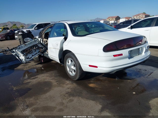 1998 Oldsmobile Aurora მანქანა იყიდება აუქციონზე, vin: 1G3GR62C0W4109381, აუქციონის ნომერი: 45073966