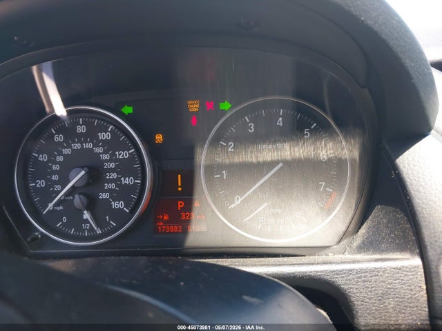 2014 Bmw X1 Xdrive28i მანქანა იყიდება აუქციონზე, vin: WBAVL1C55EVY24349, აუქციონის ნომერი: 45073981