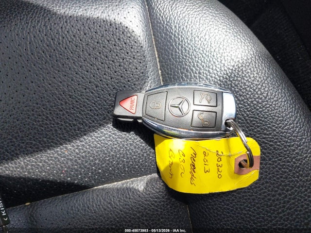 Aukcja sprzedaży 2013 Mercedes-benz C 300 Sport 4matic, vin: WDDGF8AB4DR288205, numer aukcji: 45073983