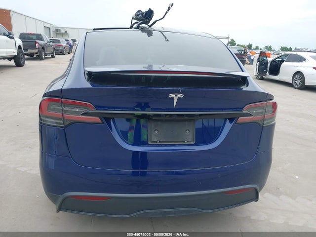 45074002 :رقم المزاد ، 7SAXCBE57PF381740 vin ، 2023 Tesla Model X Dual Motor All-wheel Drive/standard Range مزاد بيع
