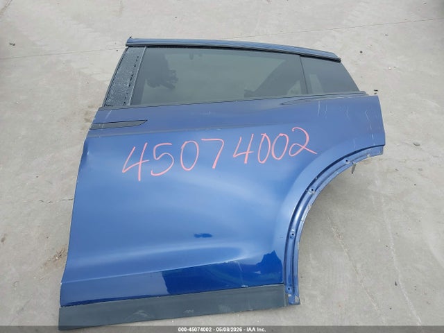 45074002 :رقم المزاد ، 7SAXCBE57PF381740 vin ، 2023 Tesla Model X Dual Motor All-wheel Drive/standard Range مزاد بيع