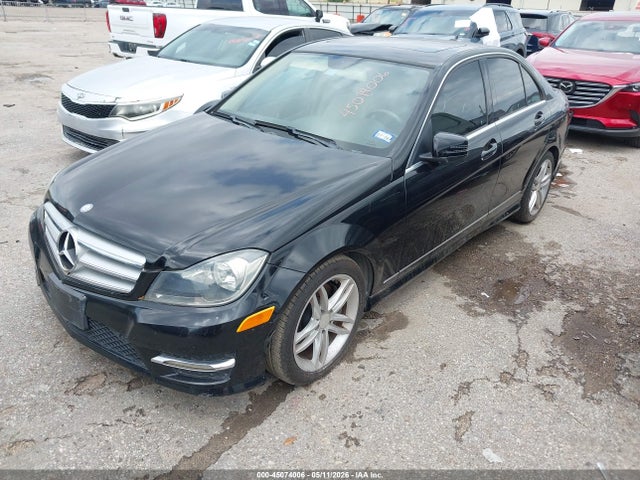 Aukcja sprzedaży 2013 Mercedes-benz C 300 Sport 4matic, vin: WDDGF8AB3DR294142, numer aukcji: 45074006
