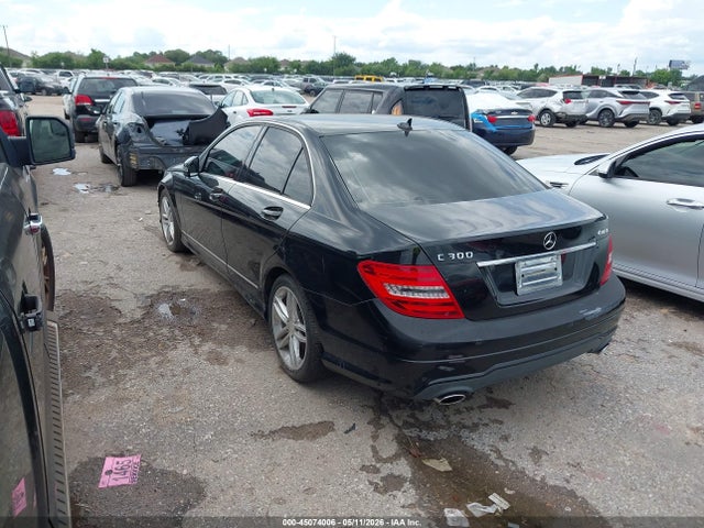 Aukcja sprzedaży 2013 Mercedes-benz C 300 Sport 4matic, vin: WDDGF8AB3DR294142, numer aukcji: 45074006