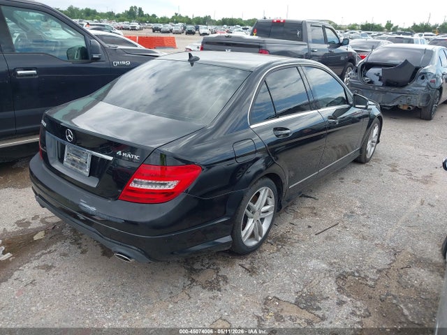 Aukcja sprzedaży 2013 Mercedes-benz C 300 Sport 4matic, vin: WDDGF8AB3DR294142, numer aukcji: 45074006