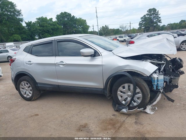 JN1BJ1CV5LW543674 Nissan Rogue Sport S Fwd Xtronic Cvt