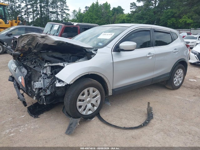 JN1BJ1CV5LW543674 Nissan Rogue Sport S Fwd Xtronic Cvt