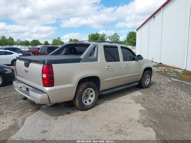 45074029 :رقم المزاد ، 3GNFK12Y57G224021 vin ، 2007 Chevrolet Avalanche 1500 Lt مزاد بيع