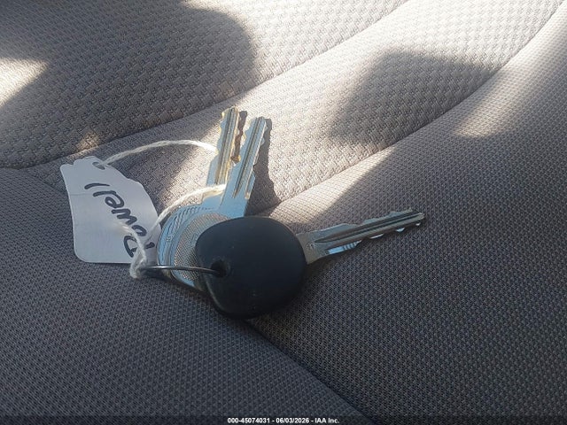 Продажа на аукционе авто 2004 Saturn Ion 2, vin: 1G8AJ52F84Z228582, номер лота: 45074031