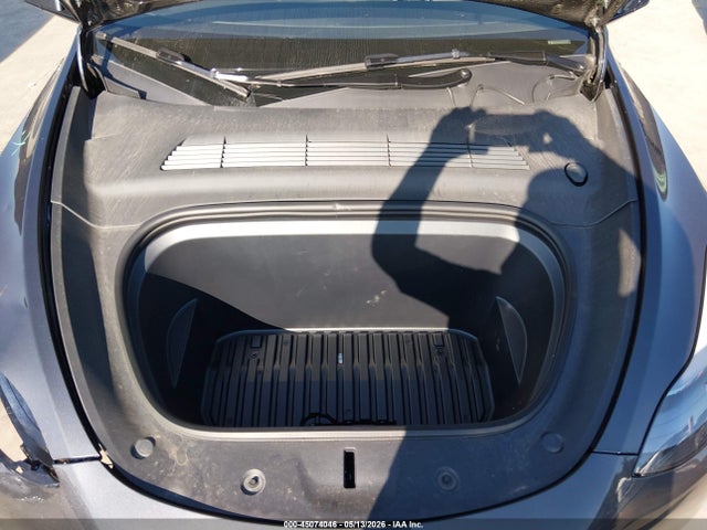 Aukcja sprzedaży 2025 Tesla Model Y Long Range Dual Motor All-wheel Drive, vin: 7SAYGDEE8SA372281, numer aukcji: 45074046