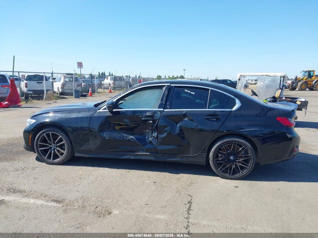 3MW5R1J02M8B84236 BMW 330I