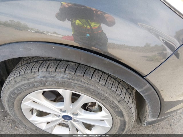 Aukcja sprzedaży 2018 Ford Escape Se, vin: 1FMCU9GD9JUD31082, numer aukcji: 45074050