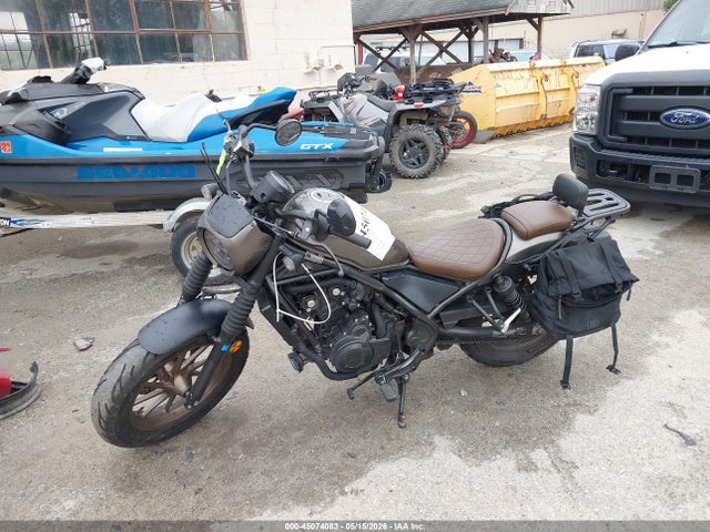 MLHPC561XP5601378 Honda CMX500