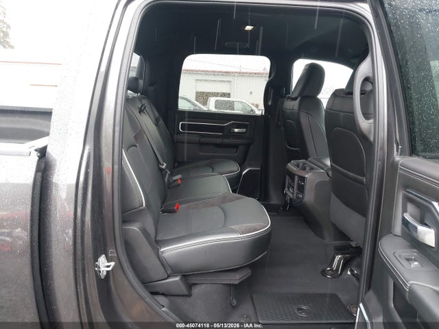 3C63R5FL0SG581636 RAM 2500 Laramie 4x4 6&#039;4 Box