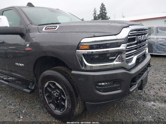 3C63R5FL0SG581636 RAM 2500 Laramie 4x4 6&#039;4 Box