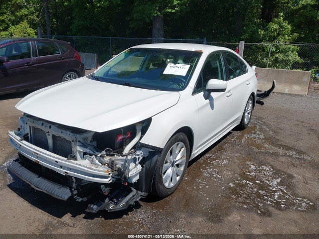 45074121 :رقم المزاد ، 4S3BNAC60F3072808 vin ، 2015 Subaru Legacy 2.5i Premium مزاد بيع