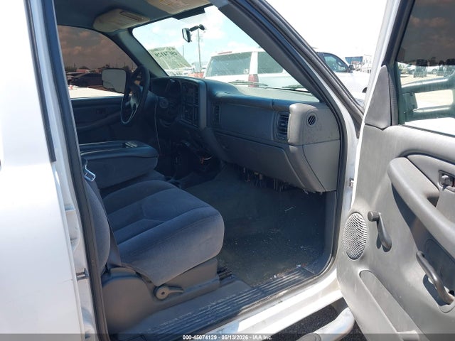 Продажа на аукционе авто 2006 Gmc Sierra 2500hd Sl, vin: 1GTHC23U66F240258, номер лота: 45074129