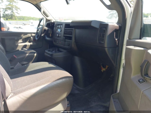 45074174 :رقم المزاد ، 1GCWGAFG7L1179345 vin ، 2020 Chevrolet Express Cargo Rwd 2500 Regular Wheelbase Wt مزاد بيع