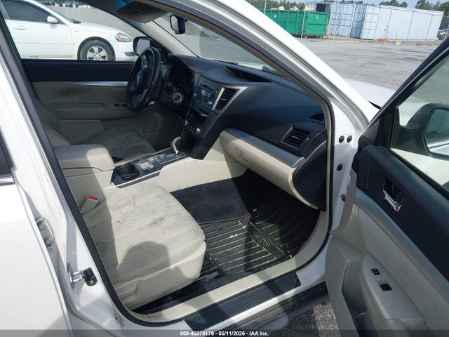 Продаж на аукціоні авто 2010 Subaru Outback 2.5i Premium, vin: 4S4BRCCC8A3343592, номер лоту: 45074179