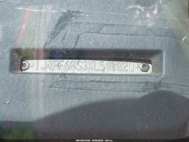 Продажа на аукционе авто 1999 Jeep Cherokee Classic/sport, vin: 1J4FF68S3XL591820, номер лота: 45074189