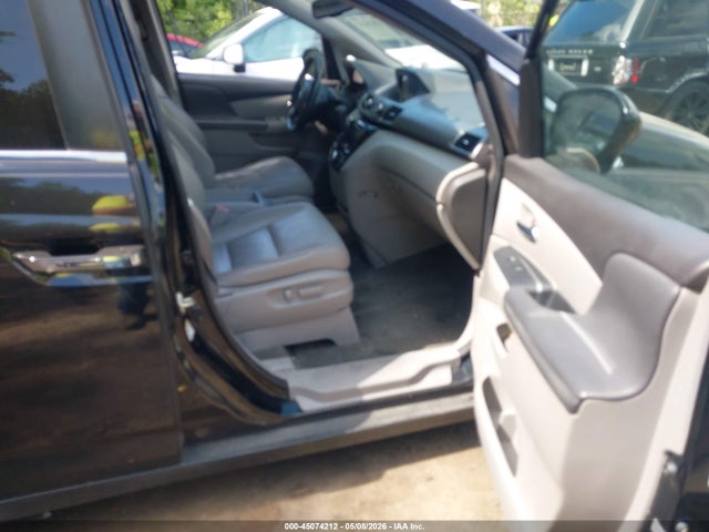 45074212 :رقم المزاد ، 5FNRL5H69GB117219 vin ، 2016 Honda Odyssey Ex-l مزاد بيع
