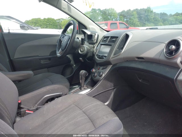 Продажа на аукционе авто 2016 Chevrolet Sonic Lt Auto, vin: 1G1JC6SH8G4139693, номер лота: 45074222