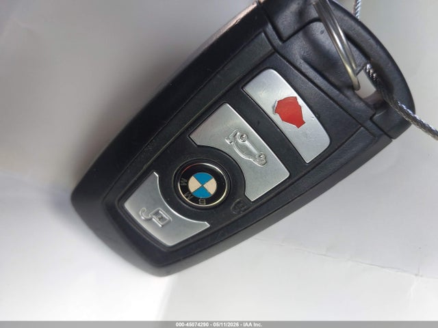 2015 Bmw 335i მანქანა იყიდება აუქციონზე, vin: WBA3A9G56FNS66048, აუქციონის ნომერი: 45074290