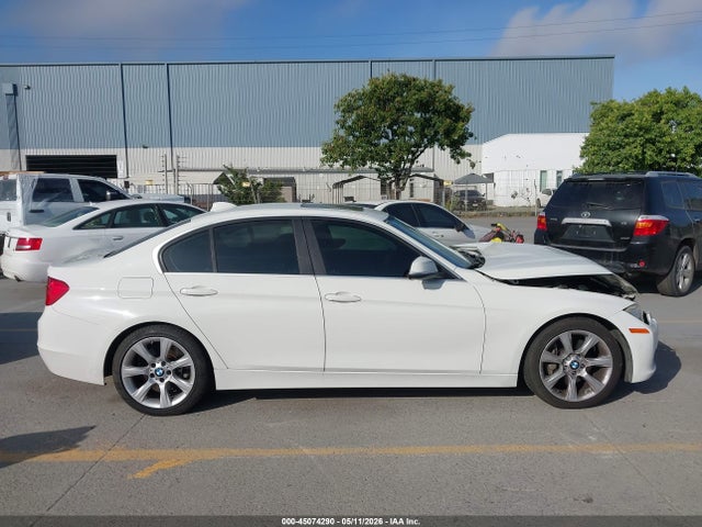 2015 Bmw 335i მანქანა იყიდება აუქციონზე, vin: WBA3A9G56FNS66048, აუქციონის ნომერი: 45074290