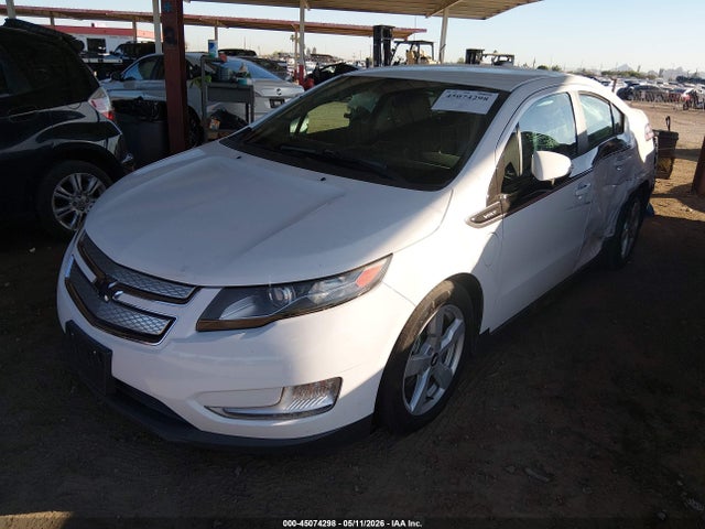 Chevrolet Volt 2015 1G1RC6E4XFU123019 Image 2