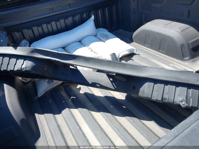 Продаж на аукціоні авто 2024 Chevrolet Silverado 1500 Rst, vin: 1GCUDEE82RZ230813, номер лоту: 45074311