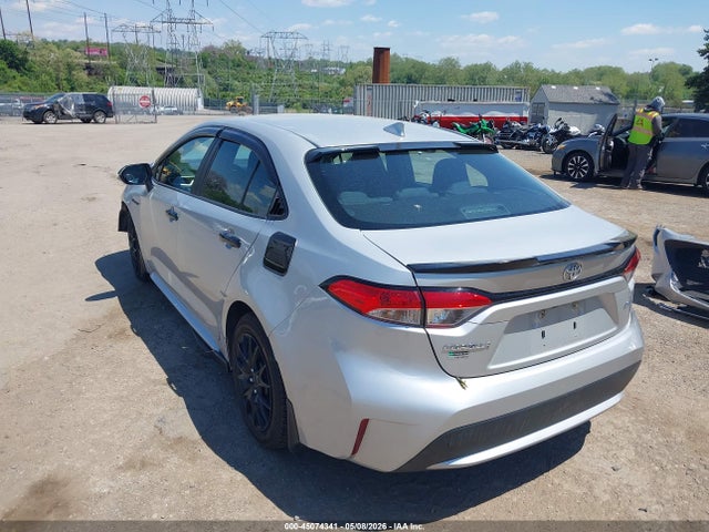 Продаж на аукціоні авто 2022 Toyota Corolla Le, vin: 5YFEPMAE2NP325510, номер лоту: 45074341