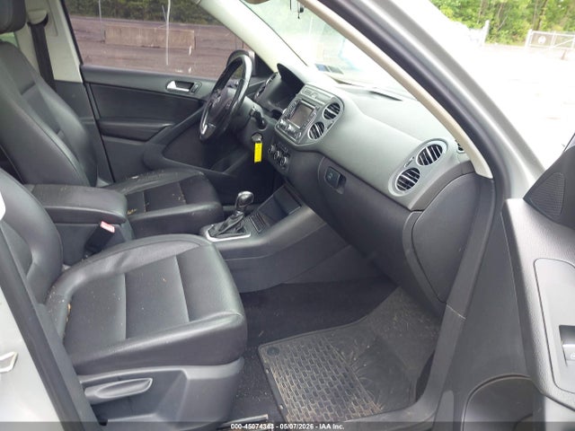 2012 Volkswagen Tiguan Se მანქანა იყიდება აუქციონზე, vin: WVGBV7AX6CW591219, აუქციონის ნომერი: 45074343