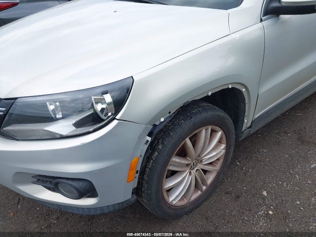 2012 Volkswagen Tiguan Se მანქანა იყიდება აუქციონზე, vin: WVGBV7AX6CW591219, აუქციონის ნომერი: 45074343