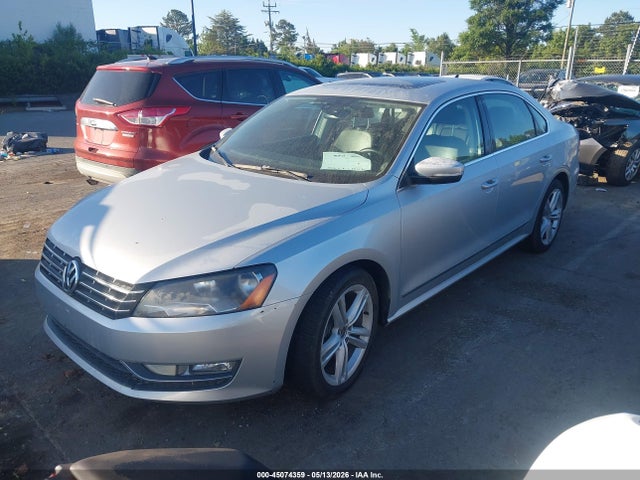 Aukcja sprzedaży 2014 Volkswagen Passat 2.0l Tdi Se, vin: 1VWBN7A35EC076392, numer aukcji: 45074359