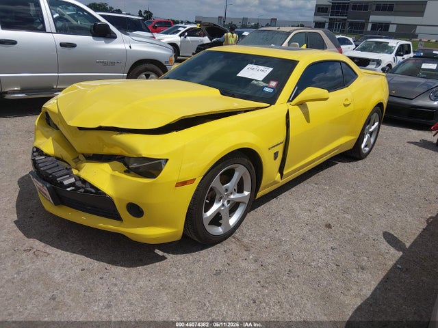 45074382 :رقم المزاد ، 2G1FF1E35F9202440 vin ، 2015 Chevrolet Camaro 2lt مزاد بيع