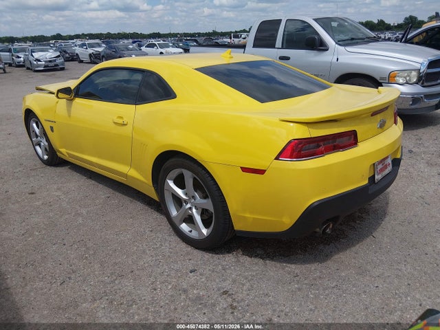 45074382 :رقم المزاد ، 2G1FF1E35F9202440 vin ، 2015 Chevrolet Camaro 2lt مزاد بيع
