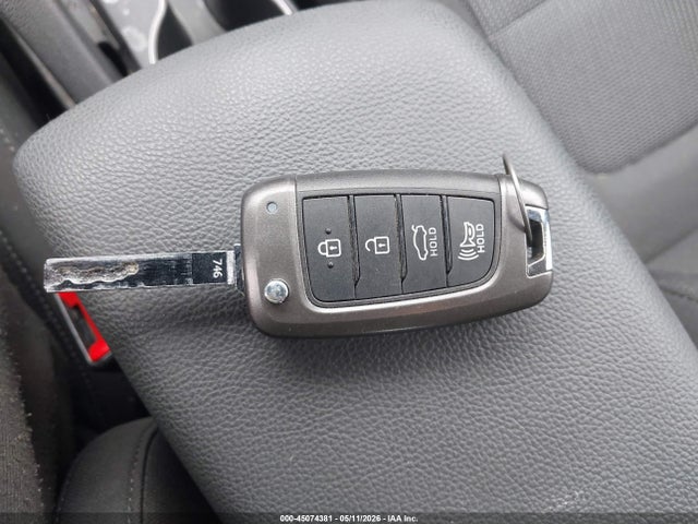 Продажа на аукционе авто 2019 Hyundai Accent Sel, vin: 3KPC24A38KE067169, номер лота: 45074381