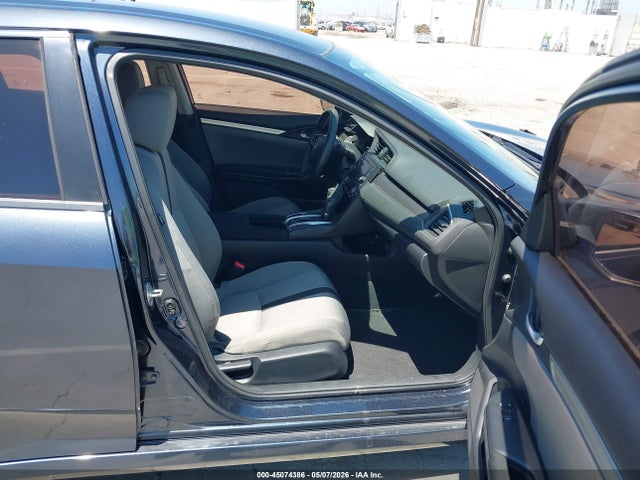 Продаж на аукціоні авто 2016 Honda Civic Lx, vin: 19XFC2F51GE242202, номер лоту: 45074386