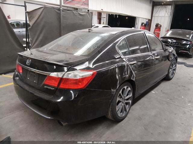45074396 :رقم المزاد ، 1HGCR2E53FA225911 vin ، 2015 Honda Accord Sport مزاد بيع