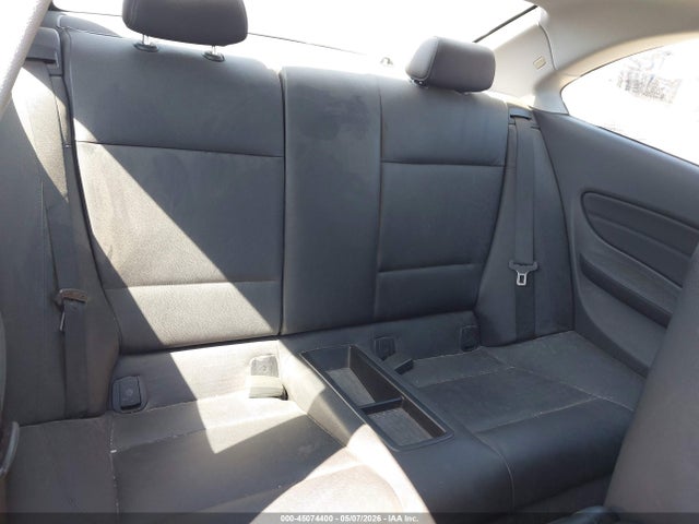 45074400 :رقم المزاد ، WBAUP9C56DVS95832 vin ، 2013 Bmw 128i مزاد بيع