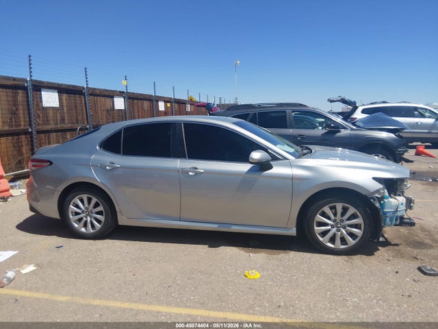 Toyota CAMRY LE 2018 4T1B11HK6JU114575 Image 14