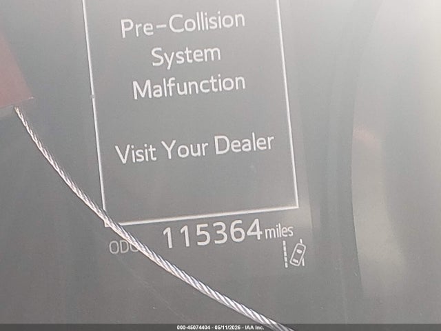 Toyota CAMRY LE 2018 4T1B11HK6JU114575 Image 16