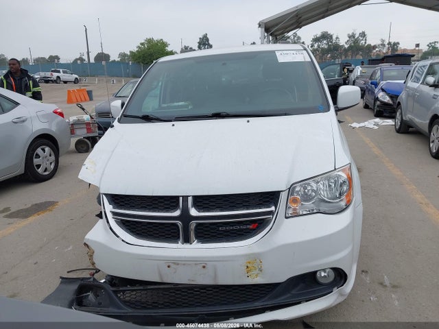 2017 Dodge Grand Caravan Sxt მანქანა იყიდება აუქციონზე, vin: 2C4RDGCG4HR685831, აუქციონის ნომერი: 45074438