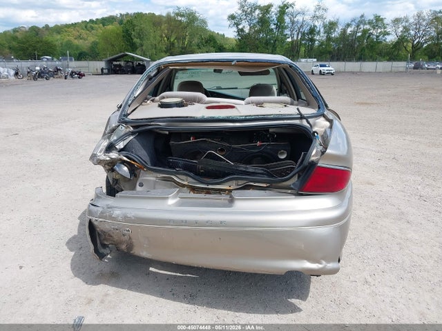 2002 Buick Century Custom მანქანა იყიდება აუქციონზე, vin: 2G4WS52J021172166, აუქციონის ნომერი: 45074448